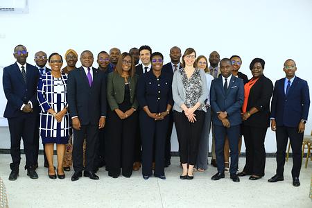 Abidjan - Atelier à l'Ecole Nationale des Administrations de Côte d'Ivoire afin d'apporter un regard éclairé sur els usages de l'IAG